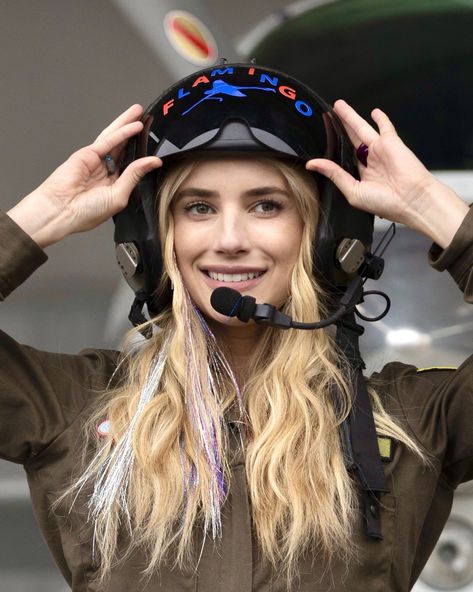 emma roberts as rex simpson in 'space cadet' (2024) Space Cadet, Emma Roberts, Film