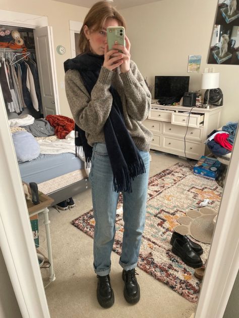 Doc Martens With Jeans, Boots And Sweatpants, Outfit With Doc Martens, Low Doc Martens Outfit, Low Doc Martens, Platform Doc Martens Outfit, Grandpa Jumper, How To Style Doc Martens, Platform Doc Martens