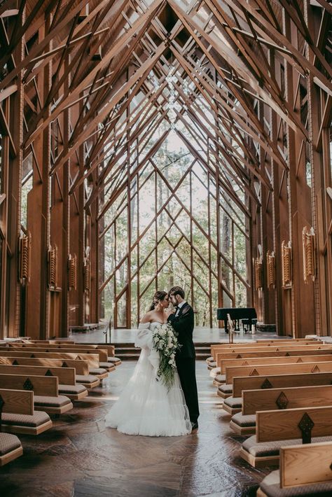 Arkansas Wedding Chapel, Elegant Wedding Photos, Anthony Chapel, Mountain Wedding Decor, Arkansas Wedding Venues, Elegant Wedding Decor, Twilight Wedding, Elegant Wedding Bouquets, Wedding Venues Indoor