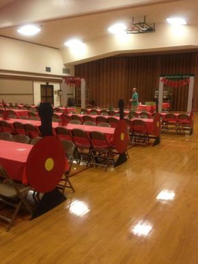 Santa Breakfast, Polar Express Christmas Party, Polar Express Theme, Polar Express Party, Ward Christmas Party, Train Table, Festa Harry Potter, Train Theme, Trains Birthday Party