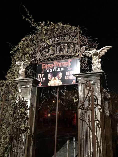 Field Of Screams, Scream, Broadway Show Signs, Broadway Shows, Halloween