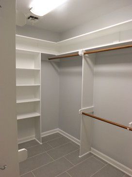 Townhome Layout, Design Closet, Walk In Closet Small, Small Walk In Closet, Closet Redo, Dressing Design, Walking Closet, Closet Design Layout, Closet Small