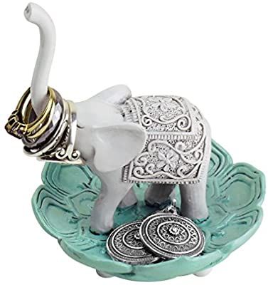 Diy Elephant, Elephant Ring Holder, Good Luck Elephant, Jewelry Market, Elephant Ring, Elephant Jewelry, Astuces Diy, Elephant Decor, Elephant Lover