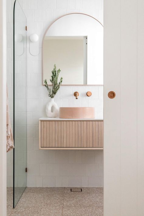 Ensuite Bathroom Layout, Ensuite Bathroom Ideas, Scandi Bathroom, Ensuite Bathroom Designs, Abi Interiors, Timber Vanity, Sunshine Beach, Mediterranean Interior, Brushed Copper