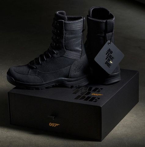 Bond Style, Boots Outfit Men, No Time To Die, Danner Boots, Combat Trousers, Shoes Sneakers Jordans, Pablo Escobar, Outfits Hombre, Tactical Clothing