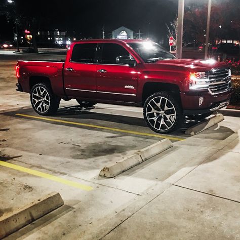 Who's ready for the weekend? Check out this Chevy Silverado High Country on our FR44 GMC Sierra Reps sent in by a happy customer, Daniel A. #factoryreproductions #wheels #silverado #chevy #chevytrucks #liftedtrucks #gmc #wheels #highcountry 2015 High Country Chevrolet Silverado, Chevy Silverado High Country, Silverado High Country, Chevy Trucks Silverado, Chevrolet Truck, Gmc Truck, Big Rig Trucks, Chevrolet Trucks, Happy Customer