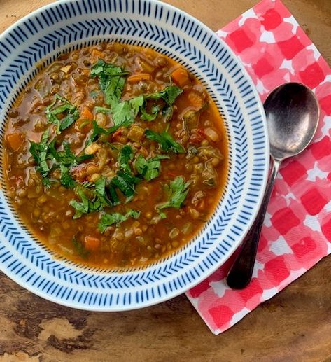 Ina Garten's Legendary Lentil Soup Recipe with Sofrito Flavor Base Ina Garden Lentil Soup, Ina Garten Lentil Soup, Braised Tofu Recipe, Gf Soup, Lemon Lentil, Banchan Recipe, Lentil Soups, Dal Soup, French Lentil Soup