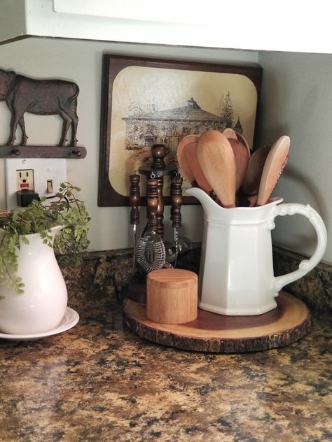 Farmhouse Counter Storage, Western Kitchen Counter Decor, Western Home Decor Ranch Style Kitchen, Western Cottagecore Decor, Old Western Kitchen, Thrifted Kitchen, Farmhouse Kitchen Utensil Holder, Kitchen Counter Styling, Western Kitchen Decor