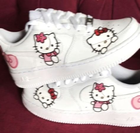 Sanario Shoes, Hello Kitty Birthday Theme, Sanrio Stuff, Hello Kitty Shoes, Kitty Clothes, Hello Kitty Clothes, Hello Kitty Themes, Cute Nike Outfits, Hello Kitty Aesthetic