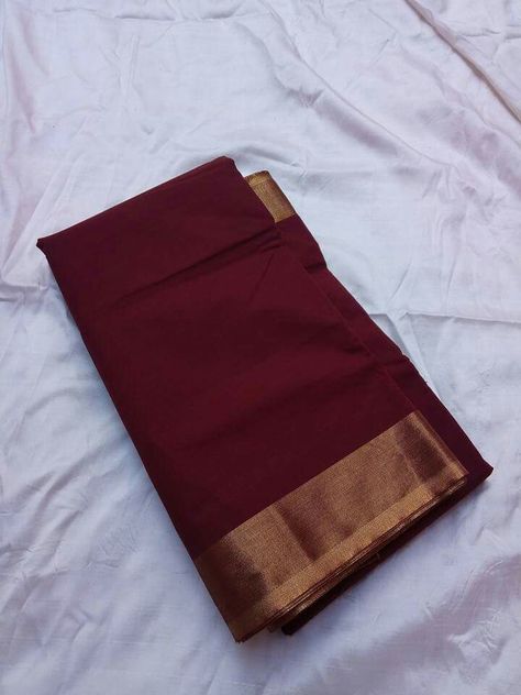 Red Cotton Saree, Sari Designs, Red Blouse Design, Cutwork Saree, Kanjivaram Sarees Silk, Sarees For Girls, Sari Design, Golden Border, Saree Blouse Neck Designs