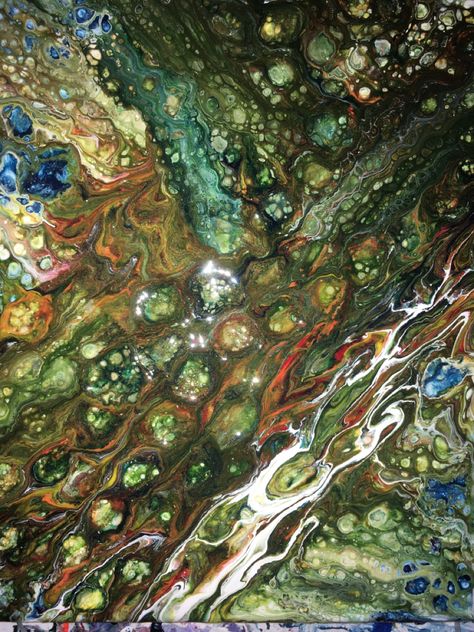 Liquid art acrylic pouring swipe abstract painting Trippy Drip Painting, Green Acrylic Pour Painting, Underwater Abstract Painting, Trippy Water Painting, Swipe Acrylic Pour, Liquid Art, Acrylic Pouring, Art Acrylic, Night Sky