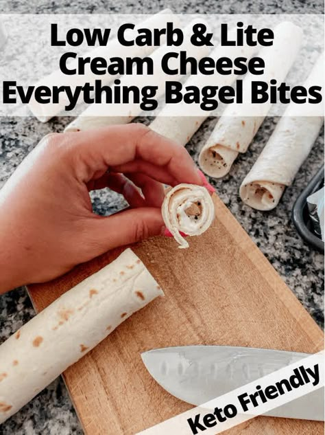 Keto friendly low carb bagel bite recipe with low fat cream cheese and everything but the bagel seasoning. Great for dieting and on the go! Mini Bagel Bites, Low Carb Bagel, Bagel Bites Recipe, Low Carb Bagels, Three Ingredient Recipes, Everything But The Bagel, Everything Bagel Seasoning, Keto Bagels, Bagel Bites