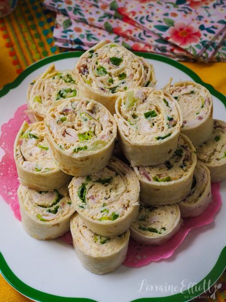 Caesar Salad Pinwheel Sandwich Wraps Recipe Caesar Salad Pinwheels, Chicken Ceasar Pinwheel, Cesar Pinwheels, Chicken Caesar Pinwheels, Rotisserie Chicken Pinwheels, Caesar Wraps Chicken, Mini Wraps Snacks, Party Food Wraps, Pinwheels Sandwiches