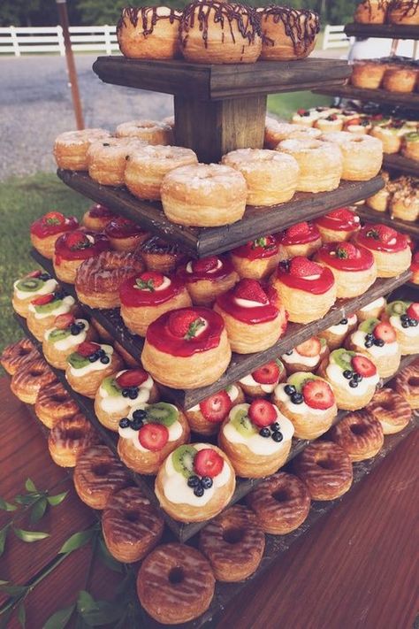 ✳ aliciaswartzer Donut Tower, Buffet Dessert, Wedding Donuts, Wedding Cake Alternatives, Cronut, Donut Bar, Wedding Dessert, Dessert Buffet, Fall Weddings