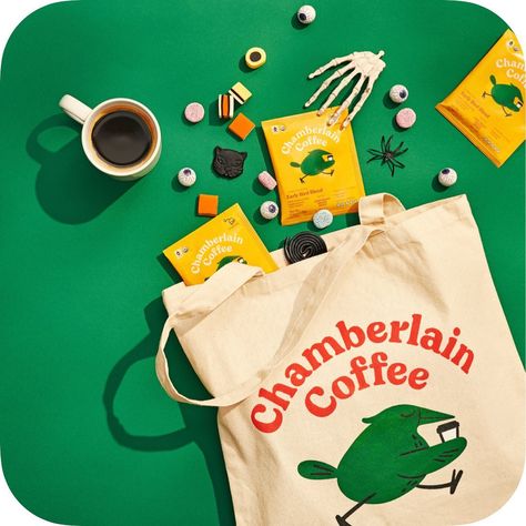 Chamberlain Coffee Photoshoot, Instagram Product Photo Ideas, Coffee Bag Photoshoot, Product Photography Ideas Bags, Giveaway Photoshoot, Product Shoot Ideas, Giveaway Design, Giveaway Graphic, Chamberlain Coffee