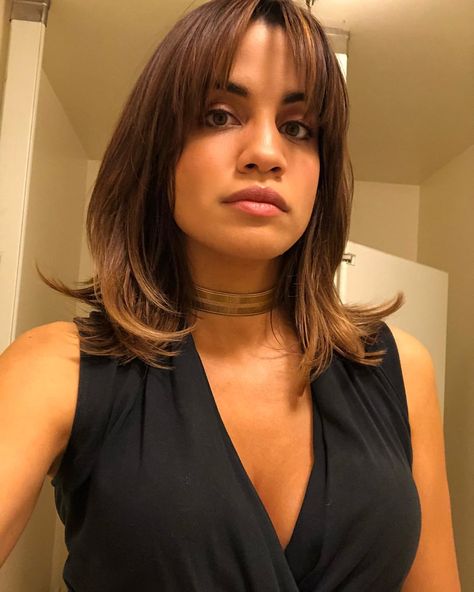 Sup Natalie Morales, Jennifer Love, Pin Up, Actors, Instagram Photos, On Instagram, Instagram