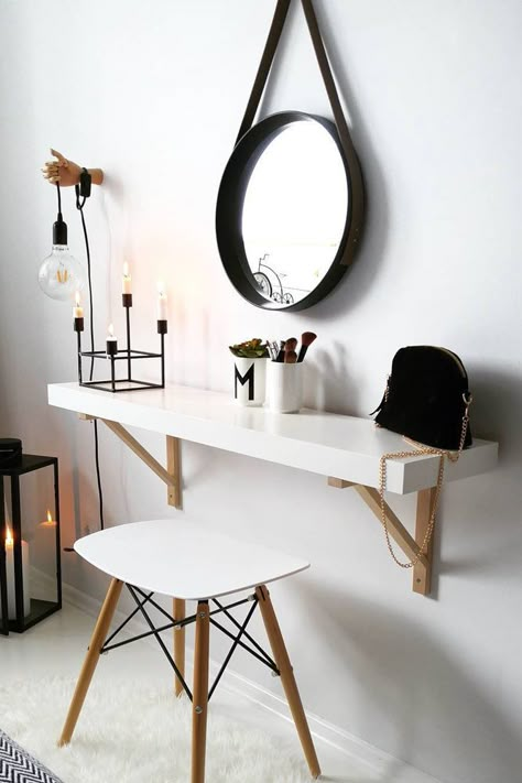 21 Makeup Vanity Table Designs to Decorate Your Home ★ Makeup Vanity Table Designs picture 1 ★ See more: http://glaminati.com/makeup-vanity/ #vanitymakeup #makeupvanity #vanitytable