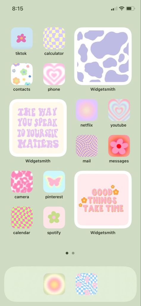 Cute Phone Ideas Homescreen, Pastel Aesthetic Homescreen, Cute Themes For Phone, Cute Iphone Theme Ideas, Danish Pastel Homescreen, Cute Phone Ideas, Colorful Home Screen, Cute Phone Themes Aesthetic, Fall Iphone Lock Screen