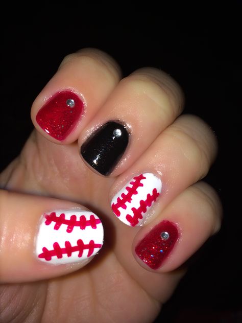 Cincinnati Reds baseball mani!! Cincinnati Reds Baseball, Reds Baseball, Cincinnati Reds, Red Nails, Cincinnati, Fun Nails, Nail Art, Nails, Red