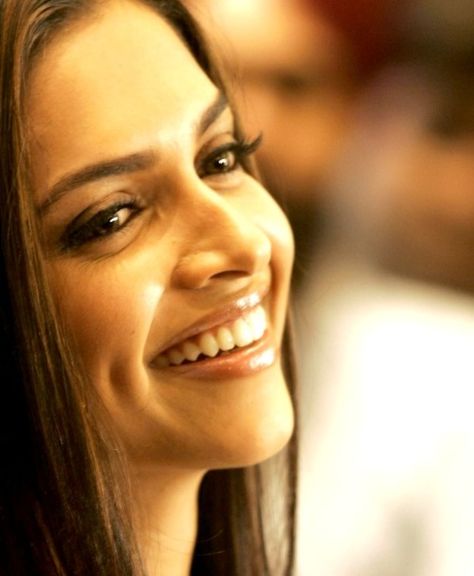 Deepika Padukone People With Dimples, ऐश्वर्या राय, Dipika Padukone, Deepika Padukone Style, Freida Pinto, Indian Star, Fitness Challenge, Alexandra Daddario, Aishwarya Rai