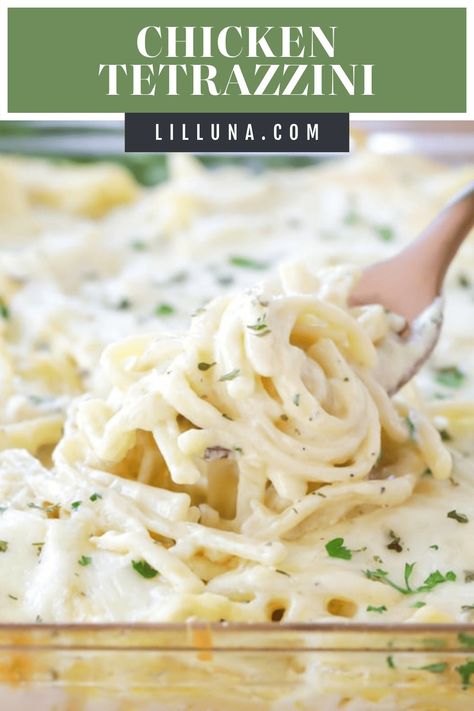 Easy, creamy, and utterly delicious cheesy chicken tetrazzini is a family favorite that takes minutes to prep! #chickentetrazzini #tetrazzini #tetrazzinirecipe #dinner #dinnerideas #chicken #chickenrecipes Yummy Pasta Dinners, Pasta Crackers, Cheesy Chicken Tetrazzini, Tetrazzini Recipes, Easy Chicken Tetrazzini Recipe, Easy Chicken Tetrazzini, Chicken Italian, Chicken Tetrazzini Recipes, Asian Steak Bites