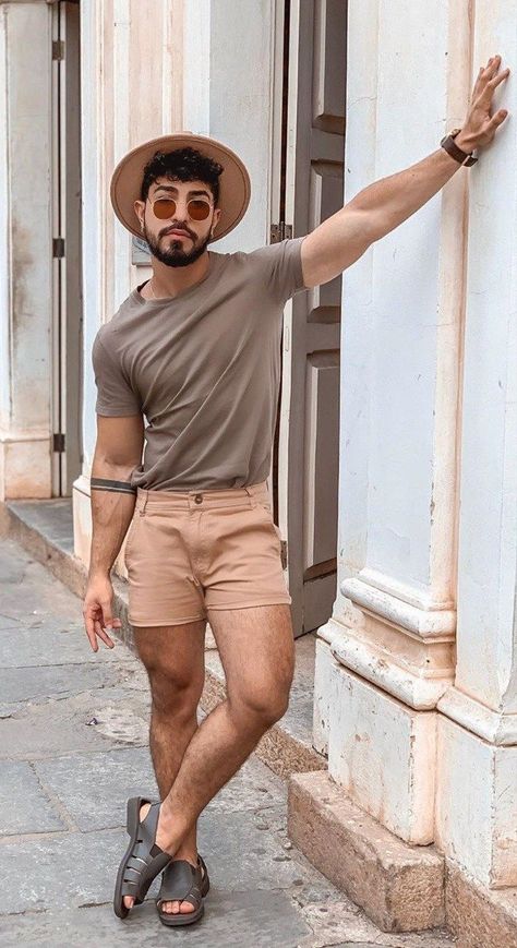 Gay Outfits, Men Streetstyle, Aztec Culture, Full Outfits, Gay Outfit, Fun Outfits, Mens Summer Outfits, Mens Casual Outfits Summer, Short Men Fashion