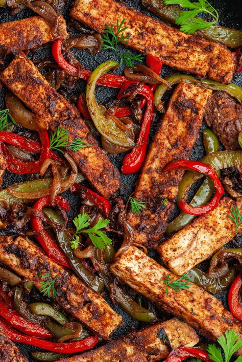 Tofu Fajitas with Onions and Peppers Tofu And Peppers, Tofu Fajitas, Vegan Fajitas, Meatless Meal, Tofu Dishes, Fajita Seasoning, Crispy Tofu, Tofu Recipes, Veg Recipes