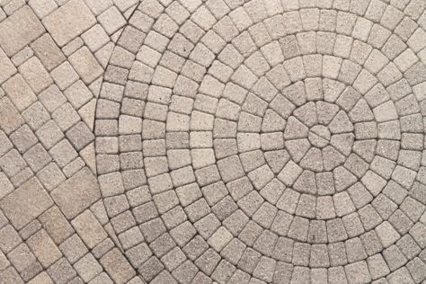 Cleaning Pavers, Circle Patio, Patio Kits, Circular Patio, Patio Installation, Clean Patio, Paving Pattern, Patio Pavers, Brick Paving