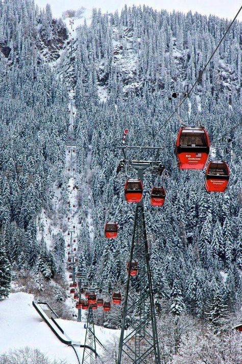 Kitzbuhel austria.xx Kitzbuhel Austria, Ice Sports, Ski Vintage, Winter Resort, Snow Time, Ski Chalet, Ski Season, Winter Beauty, Innsbruck