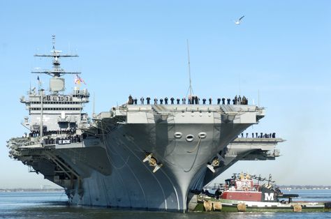 In 1985, A U.S. Navy Nuclear Powered Aircraft Carrier Almost Sunk off California | The National Interest Blog Uss Enterprise Cvn 65, Naval Station Norfolk, Subic Bay, Navy Carriers, Us Navy Aircraft, Steam Turbine, Channel Islands National Park, Navy Aircraft Carrier, Us Navy Ships