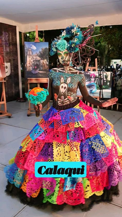 Sugar Skull Party, Dia De Los Muertos Decorations Ideas, Turkey Disguise Project, Skelita Calaveras, Face Painting Halloween, Mexican Wedding, Trunk Or Treat, Halloween Deco, Idea Pins