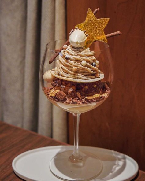 Adult Japanese Chestnut and Chocolate Parfait | Review of ai's - TRIPROUD French Parfait, Parfait Japanese, Japanese Parfait, Chocolate Parfait, Japanese Chocolate, Parfait Desserts, Dyed Hair Inspiration, Japanese Dessert, Italian Restaurant