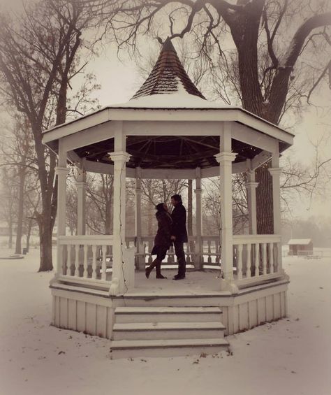 Winter wonderland engagement Gazebo Engagement Ideas, Outside Proposal Ideas, Proposal Ideas Winter, Winter Gazebo, White Gazebo, Winter Engagement, Proposal Ideas, Winter White, Wedding Photo