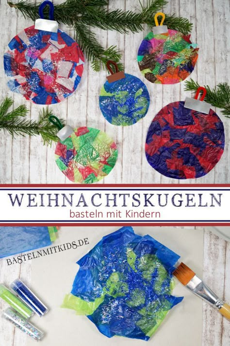 Die Weihnachstkugeln fürs Fenster. Mit Kleister und Papier gebastelt. Toller Bastelspaß für Kinder und Kleinkinder Santa Claus Crafts, Easy Toddler Crafts, Handprint Ornaments, Santa Template, Christmas Crafts For Toddlers, Reindeer Craft, Santa Crafts, Winter Kindergarten, Winter Crafts For Kids