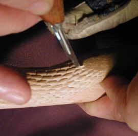 Snake Stick Carving How To Carved Walking Sticks, Stick Carving, Snake Carving, Snake Stick, Carving Tutorial, Snake Wood, Hand Carved Walking Sticks, Wooden Walking Canes, Dremel Carving