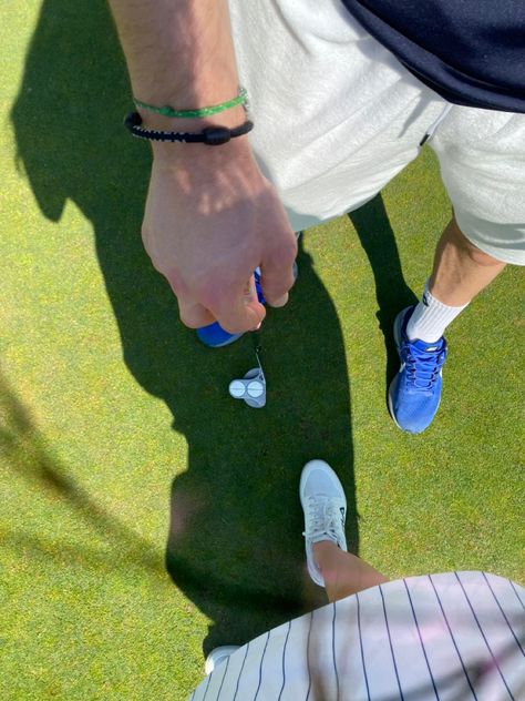 Golf Aesthetic Couples, Golf Boyfriend Aesthetic, Golf With Boyfriend, Couple Golfing Aesthetic, Golf Guy Aesthetic, Golf Date Aesthetic, Golf Couple Aesthetic, Golf Couple Pictures, Golf Aesthetics Men