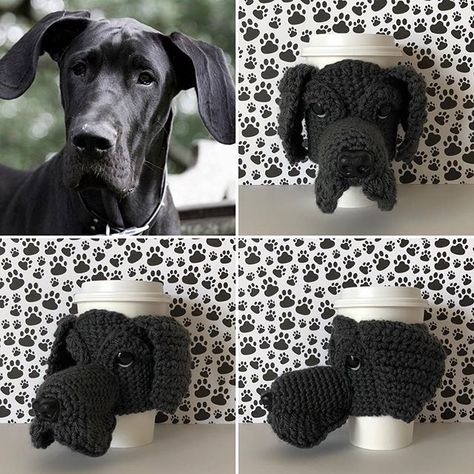 Who’s been waiting for the Great Dane Pattern?? It’s all about the jowls on this cozy. 🐶🐾  #Regram via @hookedbyangel Crochet Great Dane, Great Dane Facts, Great Dane Funny, Coffee Cozy Pattern, Mug Cozy Pattern, Harlequin Great Danes, Crochet Coffee Cozy, Dog Patterns, Crochet Cup Cozy