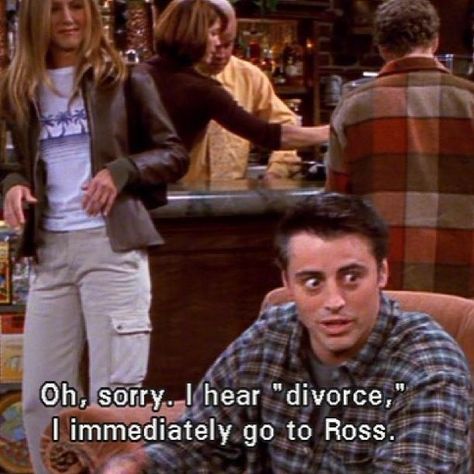 Monica Rachel, Tv Show Friends, Joey Friends, Short Friendship Quotes, Friends Tv Show Quotes, Ross Geller, Friends Tv Series, Friends Moments, Phoebe Buffay