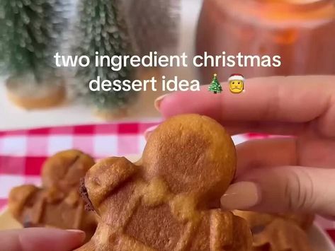 Stuffed Gingerbread Man, Cherry Pie Bars, Nutella Desserts, Pie Bar, Christmas Food Desserts, Ice Cream Truck, Kids Recipes, Sweet Dogs, Cherry Pie