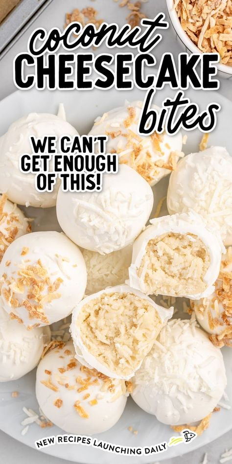 Coconut Cheesecake Bites No Bake Coconut Cheesecake, Cake Ball Recipes, Cheesecake Bites Recipe, Dessert To Make, Chocolate And Coconut, Cake Filling, Coconut Cheesecake, Dessert Aux Fruits, Candy Recipes Homemade