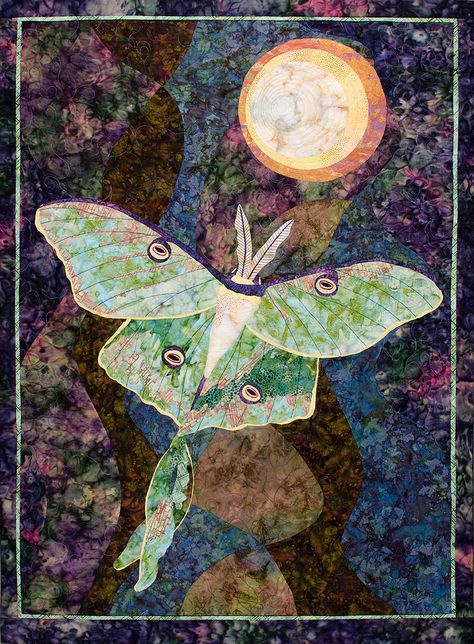 Luna Moondance (Luna moth) art quilt by Grace Errea | Amazing Quilts by Grace Moth Quilt, Butterfly Quilts, Black Quilts, Bird Quilts, Quilt Meaning, Luna Moths, Owl Quilts, Amazing Quilts, Owl Quilt