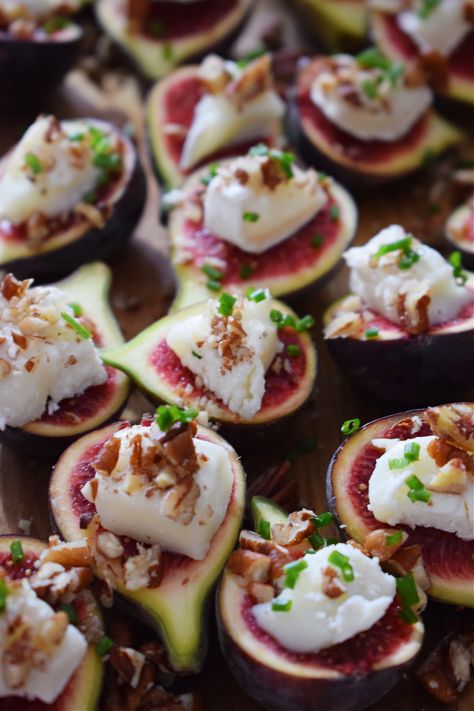 Eggplant Goat Cheese, Fig Appetizer Recipes, Figs With Goat Cheese, Fig Appetizer, Cavatappi Pasta, Baked Appetizers, Greek Appetizers, Goat Cheese Appetizer, Creamy Goat Cheese