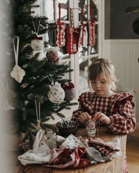 Johanna Cryer on Instagram: "Thank you for such a lovely response on my recycled fabric ornaments. I just loved how they turned out, and have to say they are rather addicting to make. Can’t wait to make more and fill my tree, and possibly give away as Christmas presents 🎄🎁 You must give them ago and share your results. Remember to tag @johannacryer and #cryercrafts so I can share 🥰" Lace Leotard, Christmas Shoot, Baby Rocker, Christmas Photography, Christmas Photoshoot, Fabric Ornaments, Christmas Minis, Christmas Photo, Christmas Inspiration