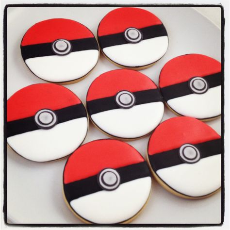 Pokeball Cookies Pokeball Cookies, Easter Fun, Cookie Decorating, Christmas Fun, Sugar Cookie, Easter, Christmas