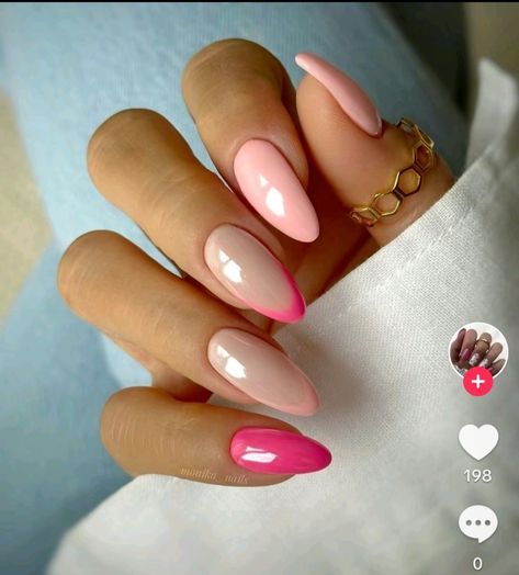 Almond Pastel Nails, Barbie Pink Almond Nails, Almond Nail Designs Simple, Almond Nails Pastel, Almond Nails Simple, Nail Designs Almond, Spring Almond Nails, Almond Nail Ideas, Crown Nails