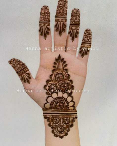 Mehndi Designs Shiv Ji, Madhi Design Simple, Easy Mehandi Designs Simple For Beginners, Small Hand Mehndi Design, Mehendi Designs For Beginners, Mehendi Designs For Kids, Mandala Mehendi, Mehndi Designs Unique, World Rabies Day