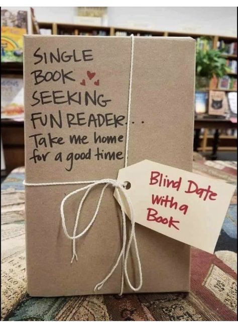 Reading Gift Basket, Library Displays Ideas, Charity Shop Display Ideas, Book Exchange Party, Books Gift Ideas, Book Truck, Bookshelf Quilt, Book Date, Library Signage