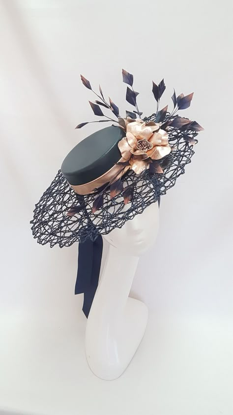 Types Of Hats For Women, Fascinator Hats Diy, Classy Hats, Sinamay Hats, Tea Party Hats, Elegant Hats, Kentucky Derby Hats, Diy Hat, Fancy Hats