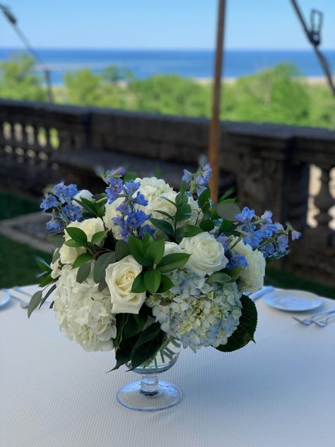 Wedding Table Flower Centerpieces, Wedding Flower Arrangements Table, Blue Flower Arrangements, Chinoiserie Wedding, Wedding Dressing, White Floral Centerpieces, Alumni Events, Blue Centerpieces, Wedding Flower Design