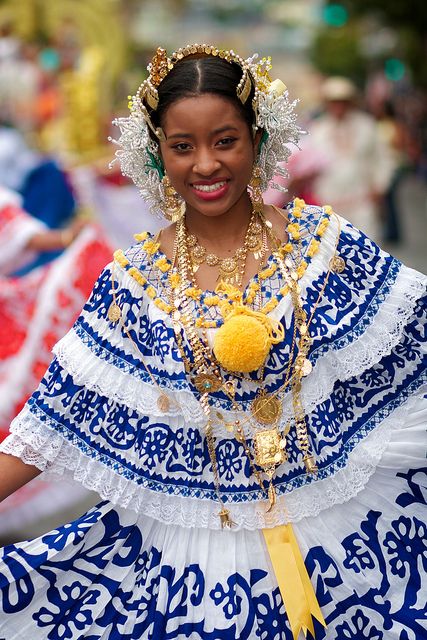 Panama textile - 2012 San Francisco Carnaval Grand Parade